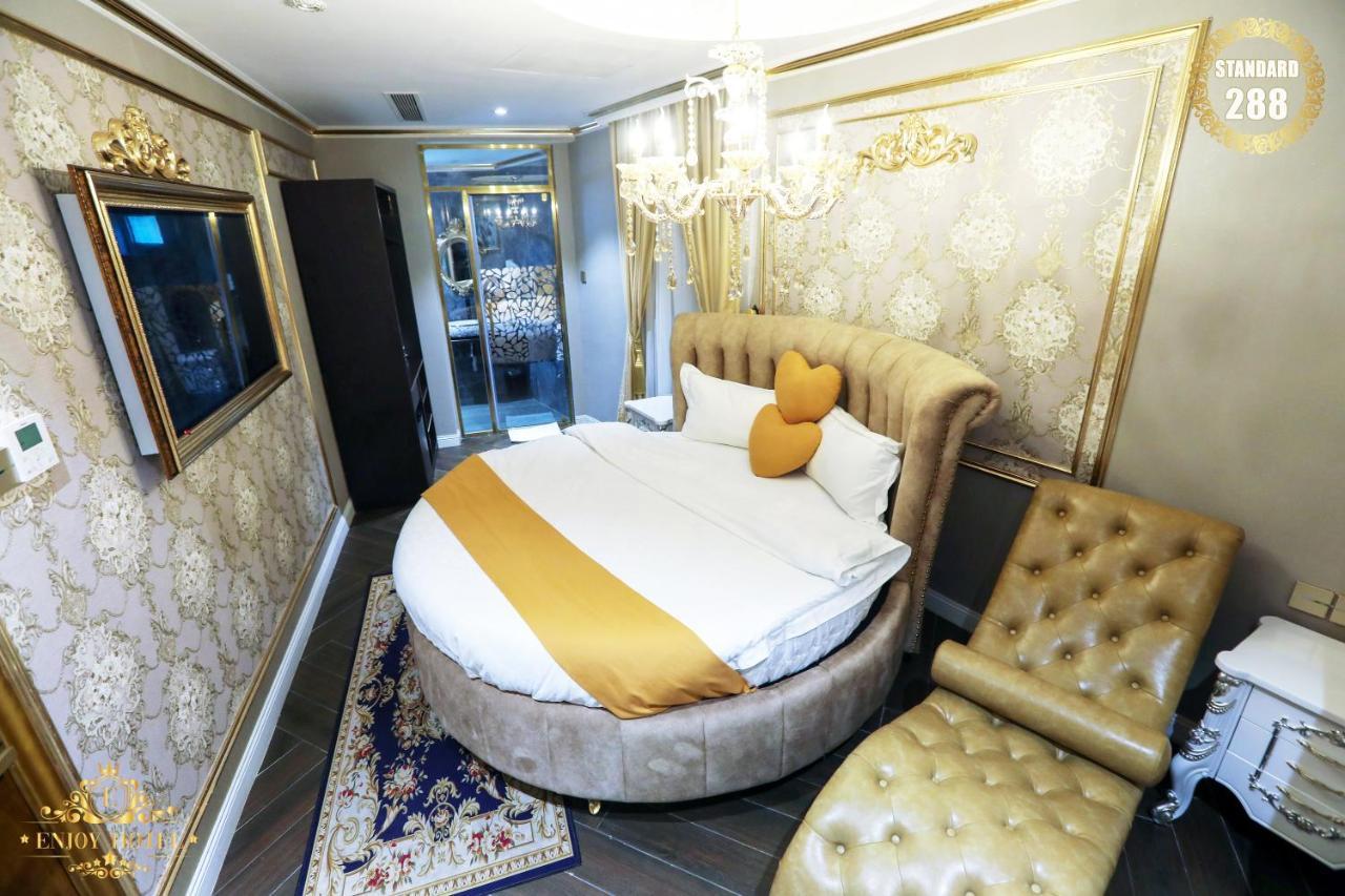 הו צ'י מין סיטי Enjoy Hotel 5A מראה חיצוני תמונה